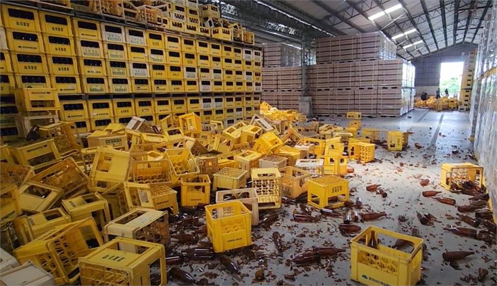 快新聞/數不清的酒瓶被摔碎! 花蓮酒廠估:地震造成1400萬台幣損失