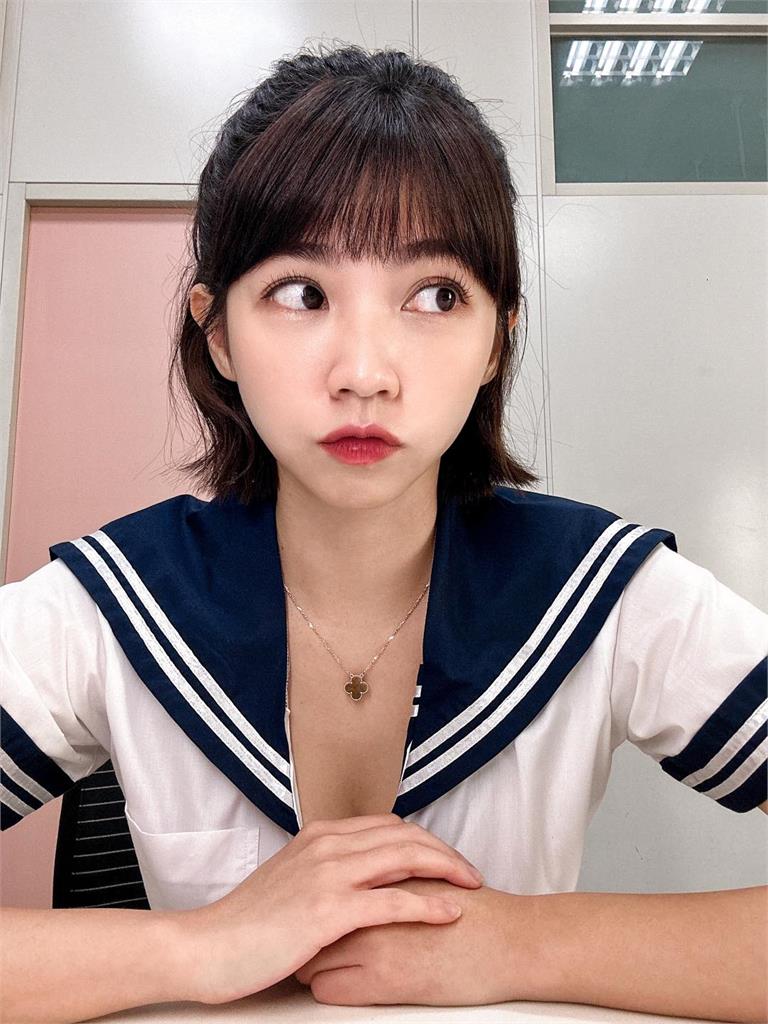曾智希解開水手服掀巨浪!陳志強氣喊:課後輔導 曾智希破尺度「解開水手服」秒掀巨浪!老公陳志強氣喊:課後輔導