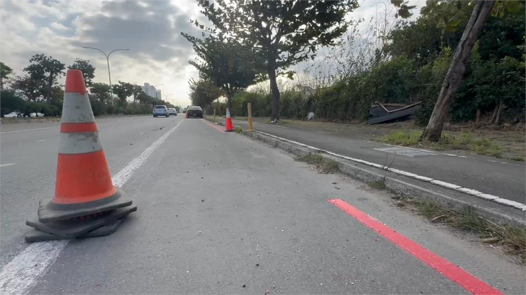 到底能不能停車? 新竹天府路標線一段紅一段白