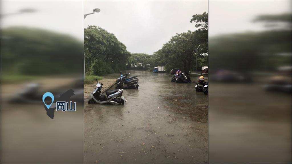 雨彈襲！　台南仁德馬路淹成河　騎士停車乾瞪眼