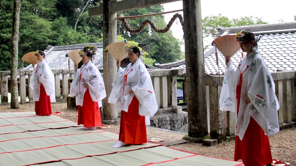 浪子回頭！日本1酒店媽媽桑「華麗轉身」　出任神社新住持