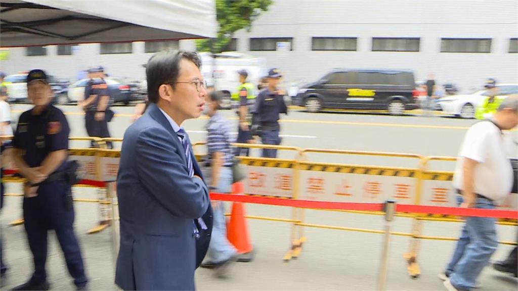 快新聞／柯文哲案二審開打！檢辯「大咖對決」曝光 「戰神」律師對上檢察官團隊