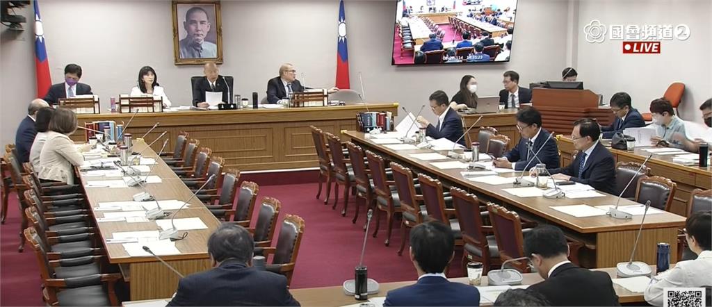 柯建銘立院協商喊「理性對話」!韓國瑜給讚「4字」調侃:以前是從來不讓