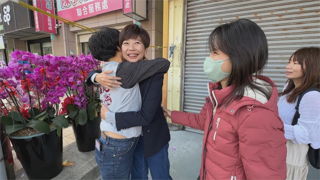 震撼彈！　陳亭妃與胞妹開記者會　「四連霸議員」宣布不連任