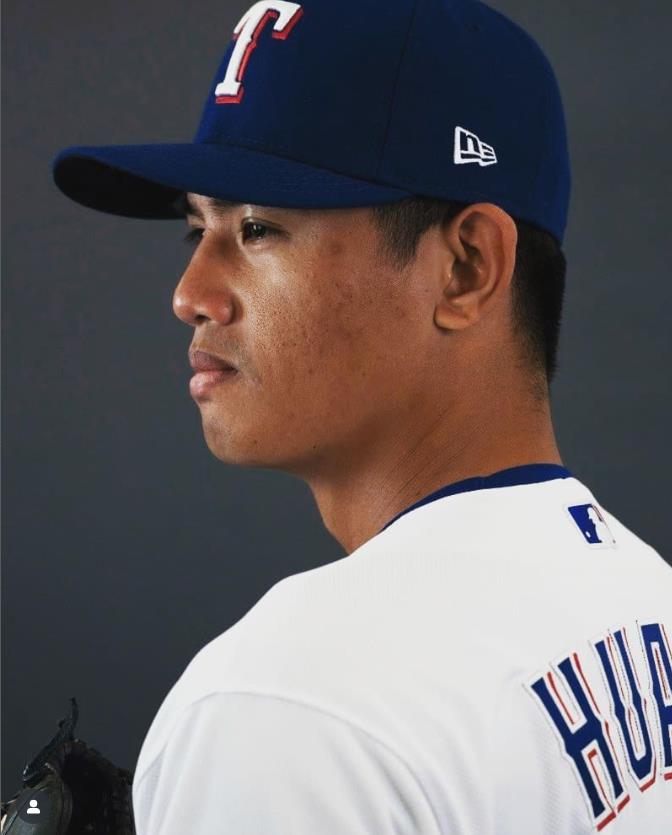 中職/選秀會「唯一海歸」簽約味全龍!探花黃暐傑合約1年5個月、月薪50萬