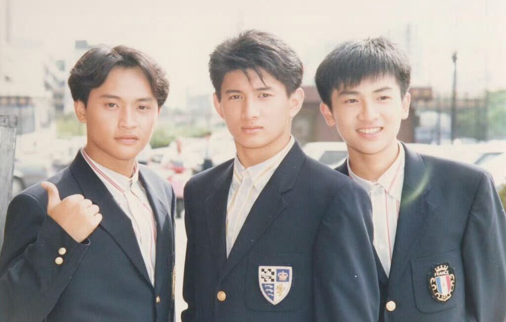才揮五星旗遭出征！吳奇隆被問小虎隊「何時開演唱會」…他親曝「2字」答案