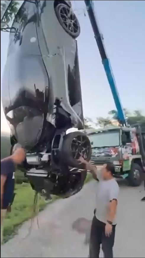 忘拉手煞車？北宜車聚變悲劇 限量千萬超跑墜百米深谷