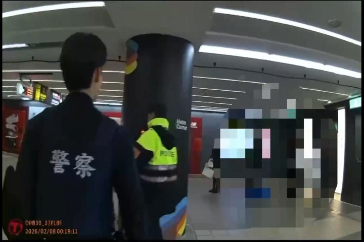 北捷中山站深夜驚魂　男「水果刀插口袋」嚇壞乘客