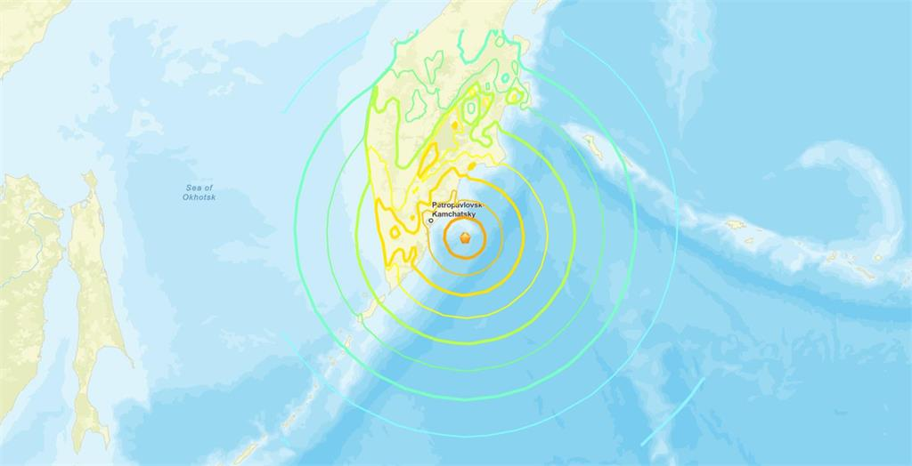 賈靜雯遊夏威夷「慘遇海嘯」急帶全家避難!警報響徹全城:我們好渺小