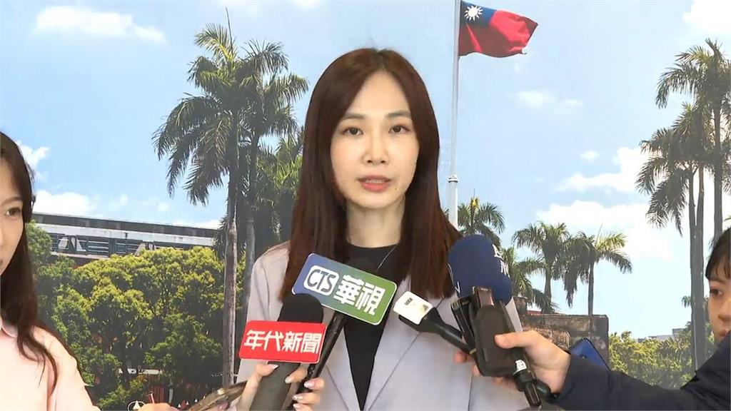 媒體人拷問「民眾講堂」是黨內人搞鬼？楊寶楨、蔡壁如「謎之微笑」認了