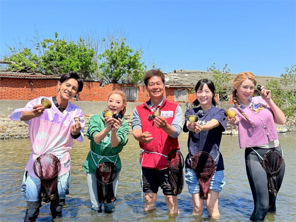 特技表演「未央」身材健壯表演太精彩!楊繡惠失控直戳胸肌現場驚呼