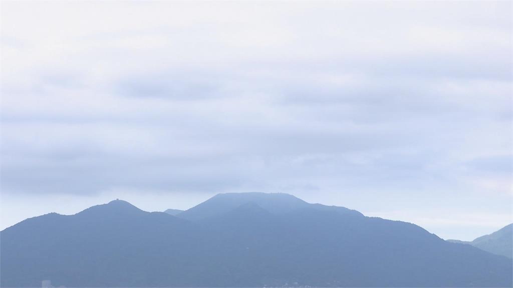 鋒面報到週末全台雨彈炸 第二號颱風馬力斯南海將生成動態待觀察