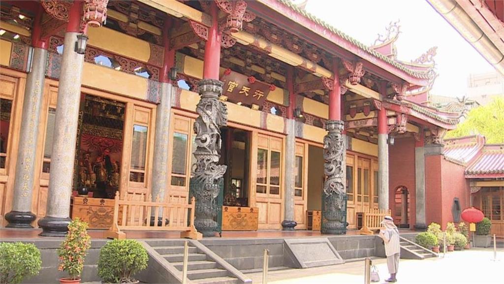走春拜拜「全台最夯廟宇」TOP8！這間香火最旺「超靈驗宮廟」在台北？