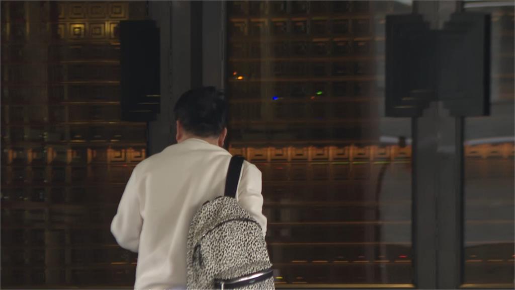 大S回家了! 大小S姊妹情深 骨灰將存放家中陪伴