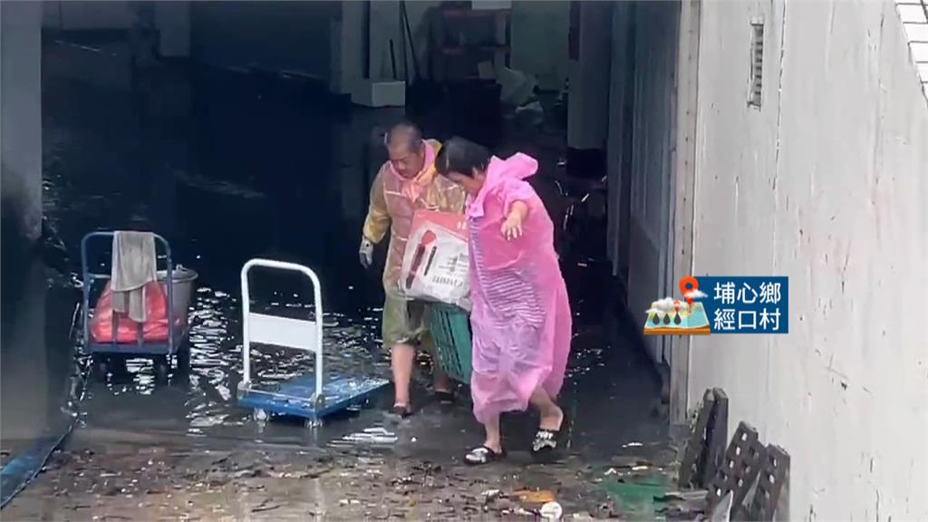 彰化鹿港連日雷雨轟炸 地下室慘淹抽水機進駐抽水