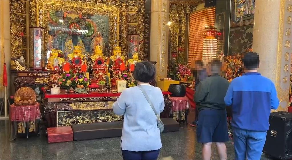 陣頭口角糾紛! 沙鹿廟會遶境祈安 兩方人馬爆推擠叫囂