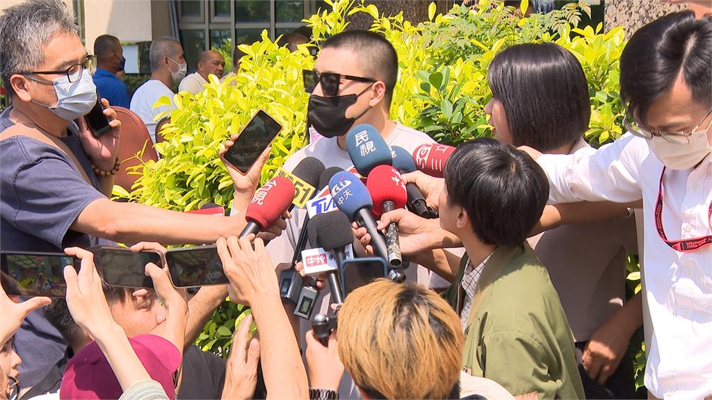 Toyz入監服刑第一餐是這菜色 女友有送行?經紀人澄清非篠崎泫
