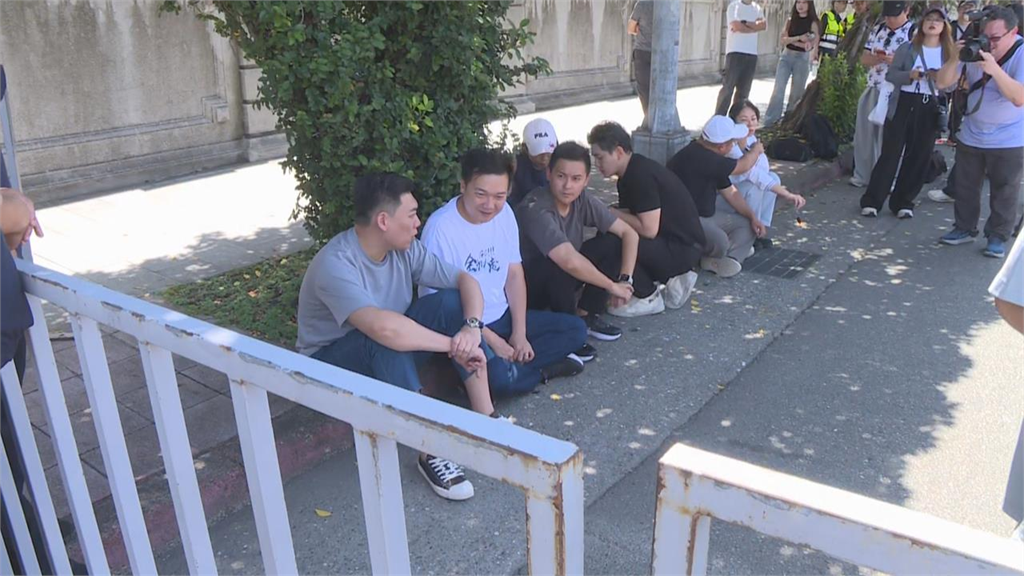 快新聞／藍號召上街「反毒油」又發動絕食　簡舒培轟政治操作：讓蔣萬安逃避被監督