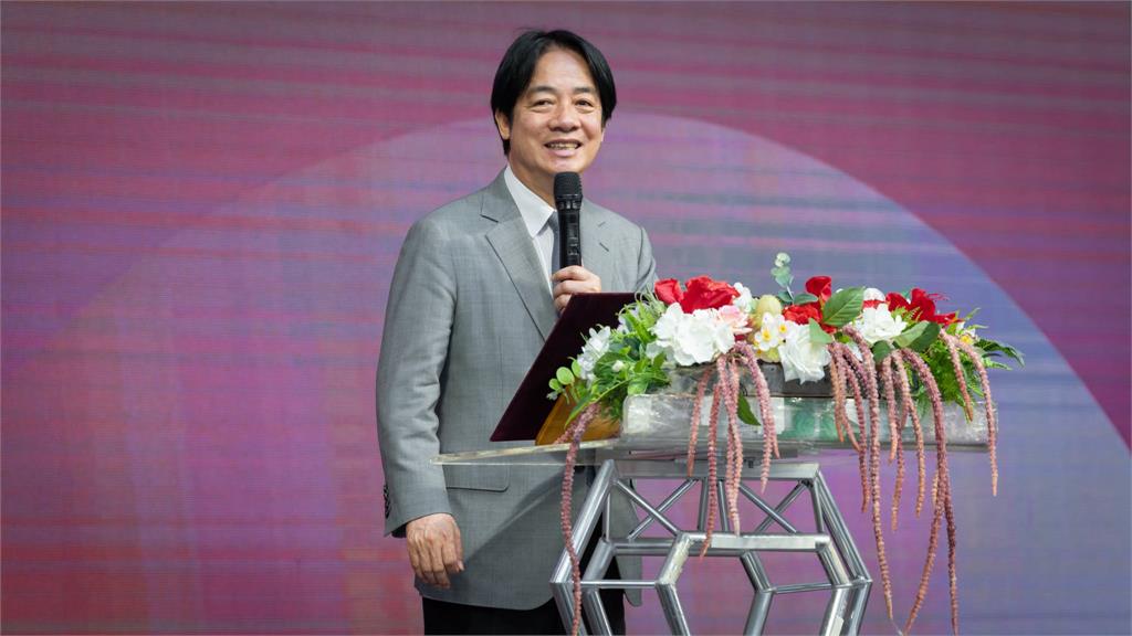 快新聞／民調顯示黃金交叉！藍白好感度狂降　吳靜怡：再不切割2026選舉恐大失血