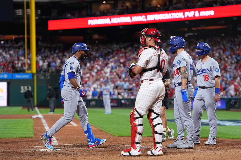 MLB(影)／「西語老師」上演道歉野球！守備又出包用逆轉3分砲幫大谷奪勝投
