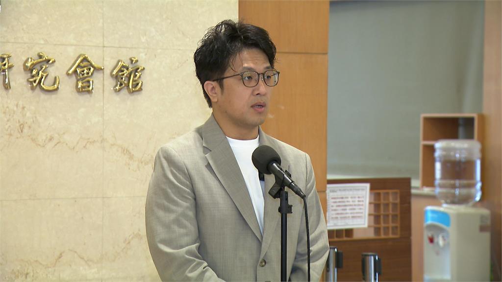 謝寒冰願賭服輸"發千份雞排" 喊想幫沈伯洋站台罵蔣萬安