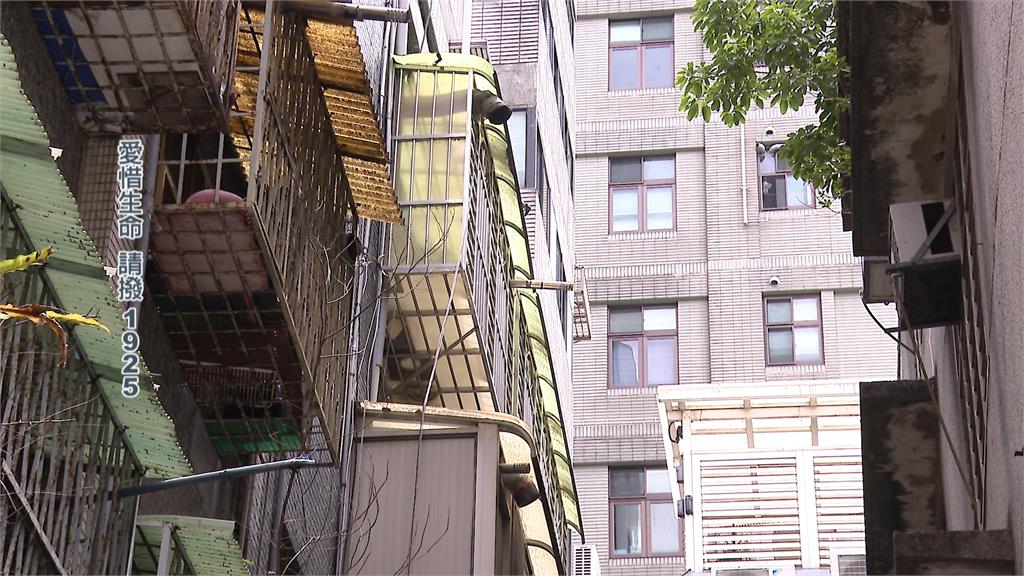 母親節悲劇！疑「金錢觀念不合」　七旬翁徒手勒斃妻再自戕命危