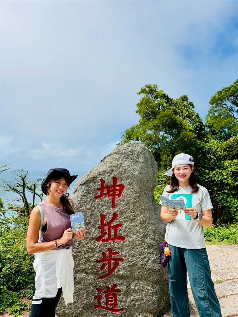 《Go Go Taiwan》馬祖朝聖段慧琳、魏華萱拜媽祖廟!兩人急喊「先緩緩」