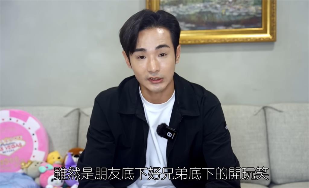 反共陣線內鬨?閩南狼爆八炯想學納粹 鍾明軒隔空喊話:你的良心還在 閩南狼爆八炯「學納粹」疑決裂!鍾明軒秒抖內3290元「讚1事」:比他像人