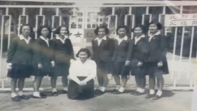 黃敏惠分享人生趣事 曝照片笑稱是"家中醜小鴨"