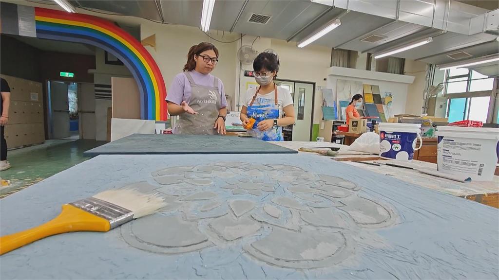 漆作國手轉當職訓師 培養學員傳承漆作工藝