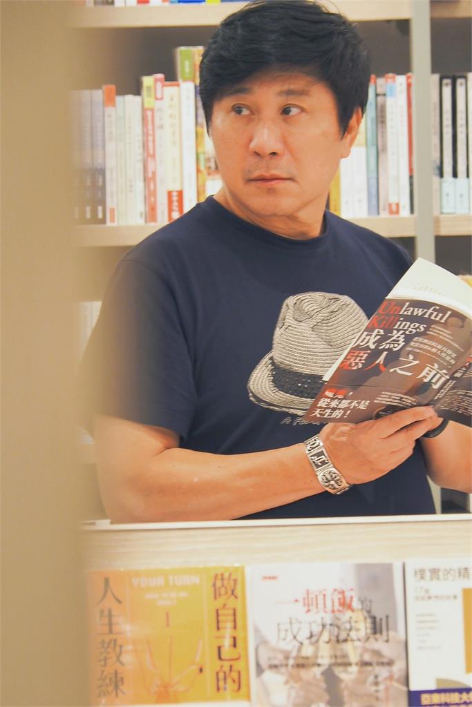 胡瓜爆財務危機「違約交割3千萬」64元買台積電卻慘賠!驚人內幕曝光