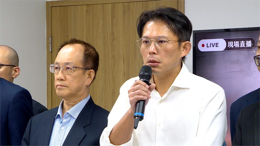 雙標?柯文哲判17年免退黨 民眾黨悄悄修改紀律準則