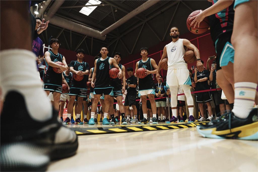 籃球／裝備不用煩惱了！大專籃賽新學年度找來「強力助手」邀你「再一次」掀起狂潮