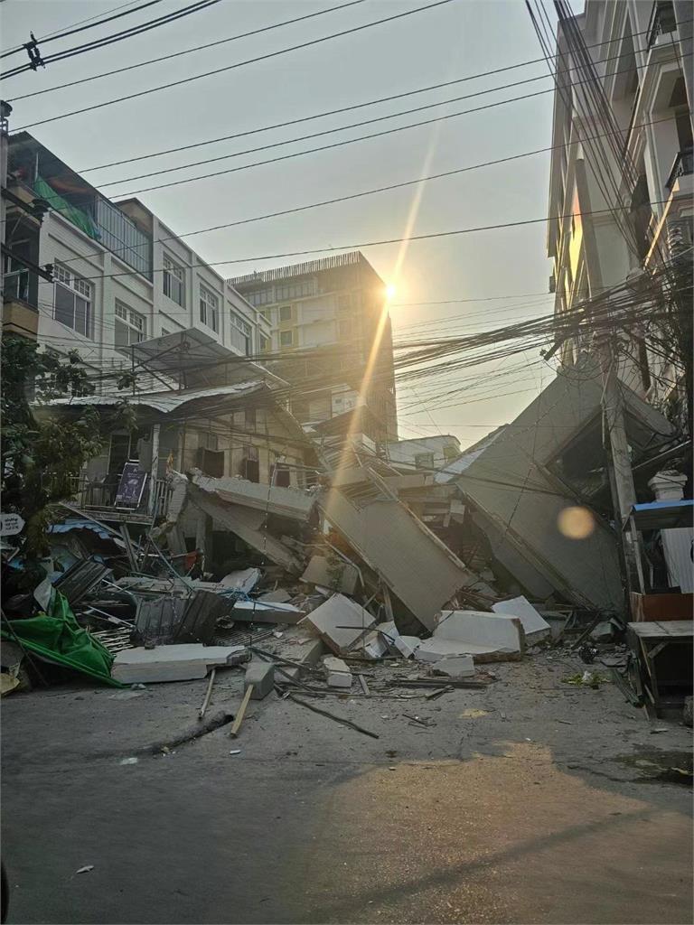 快新聞/緬甸強震!受困台籍婦人「情況非常不樂觀」 台商嘆:可能這邊救援經驗不足…