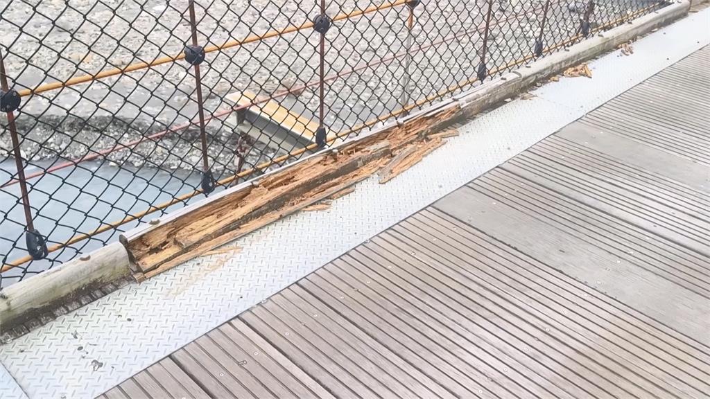 獨家/復興部落重要聯外道路「瓦阿係吊橋」 木棧板腐朽、螺絲釘鬆脫