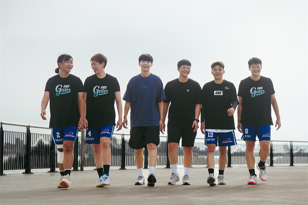 籃球／台灣隊頂尖國手回歸助陣！臺北KIKS風暴勇奪A3聯盟台南站冠軍
