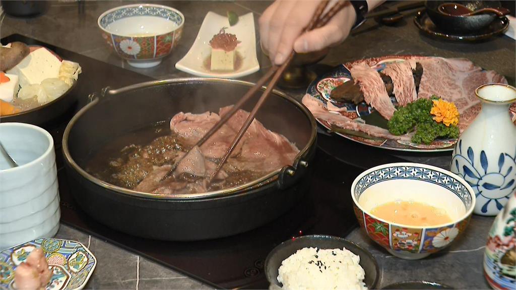 產量過剩「蛋價」大崩跌 壽喜燒提供「免費加蛋」回饋民眾
