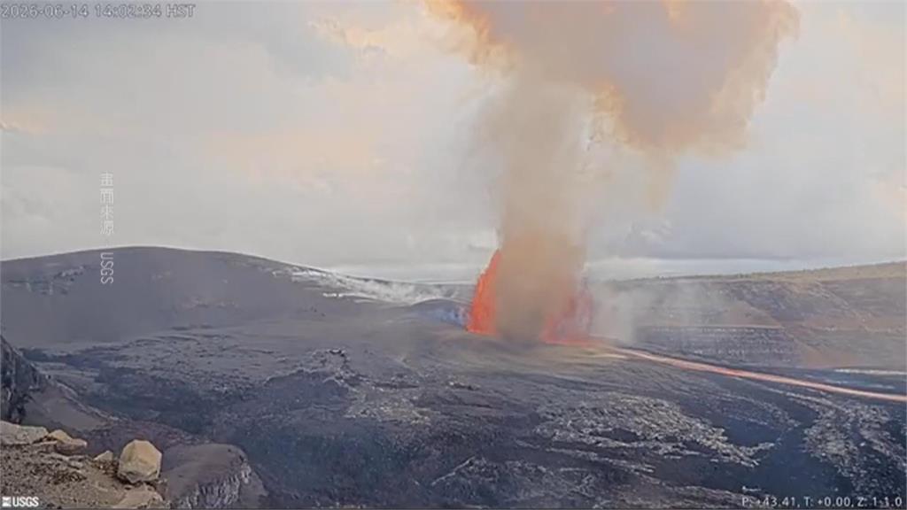夏威夷罕見自然奇景！　火山噴發疑似驚現「火龍捲」