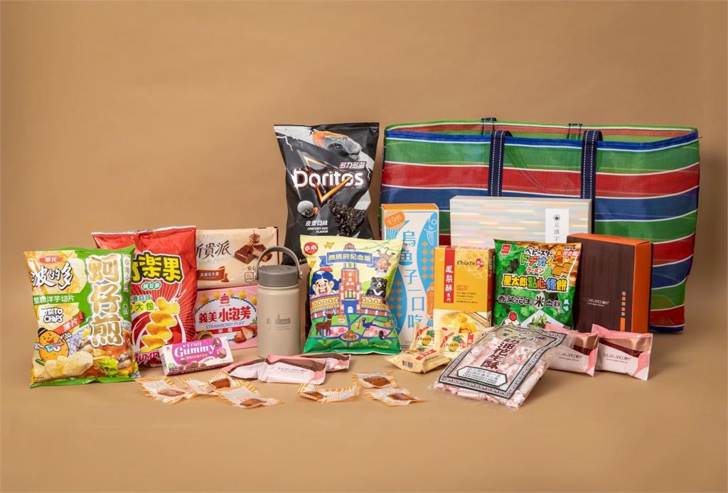 快新聞/初一超狂畫面!賴清德招待日本大胃王100顆水餃 台日情誼宛如家人