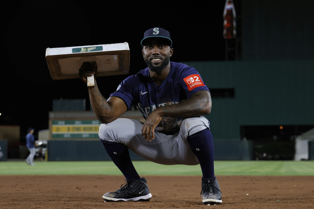 MLB(影)/水手快腿強打連5季20-20 追平「神鱒」並列史上第3名