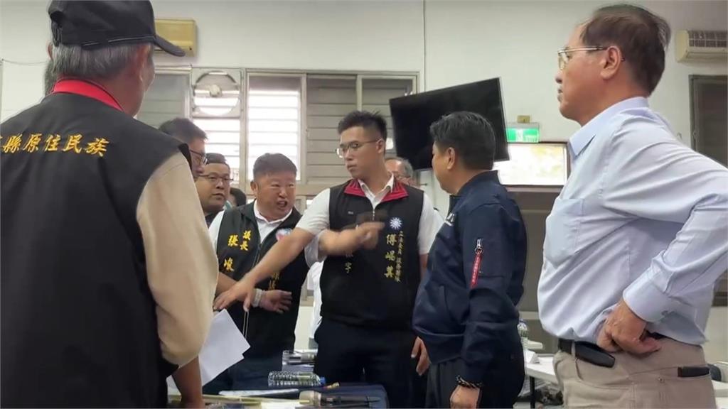 看「花蓮梅西」一踹有感 葉霸:我也想對傅崐萁「掀桌」