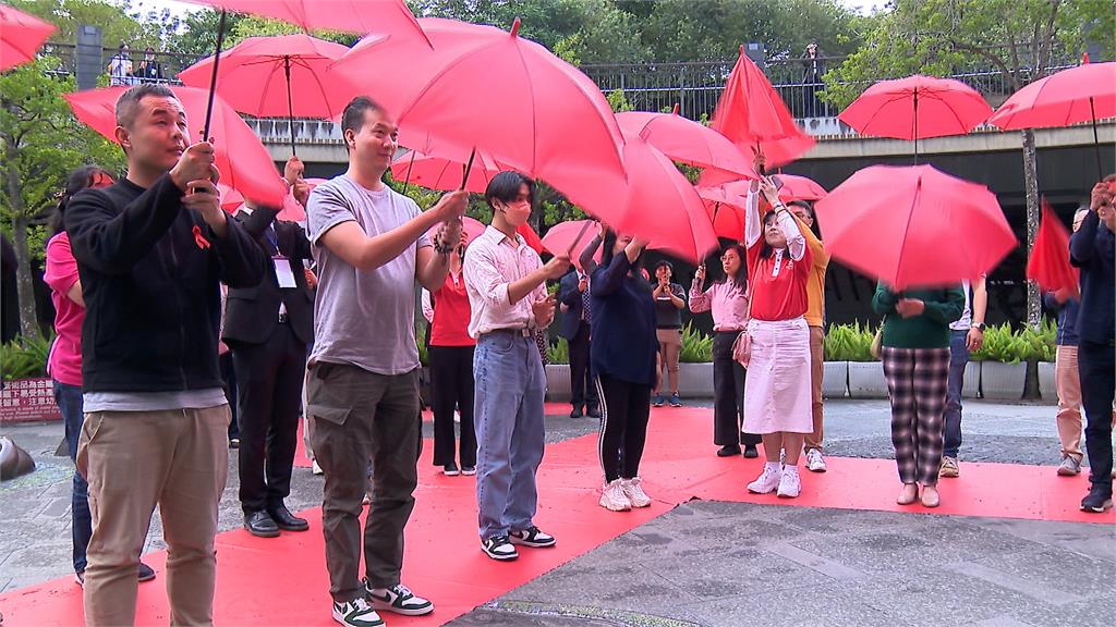 台灣愛滋防治有成 新增感染數今年有望「降至千例以下」