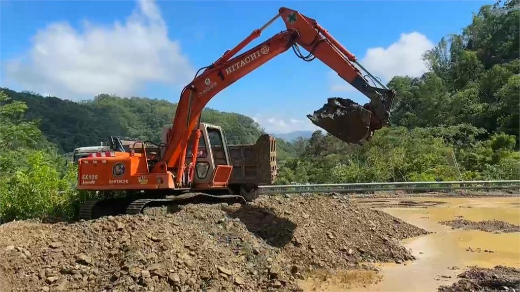 凱米"雨彈"重創南橫公路　高雄桃源3部落成孤島