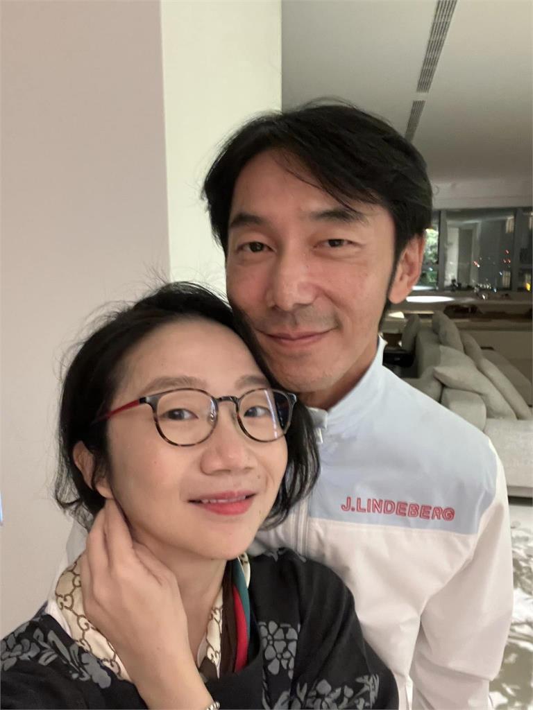 中國網狂傳「陶晶瑩拘留軟禁」照!本人看完「哭哭照」傻了:天公伯啊