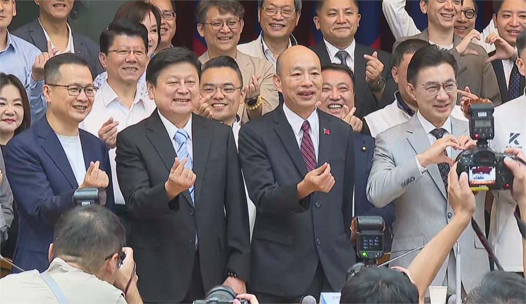 快新聞／傅崐萁沒有極限！喊話「考慮普發3萬」　沈伯洋一句酸爆：去找這人談