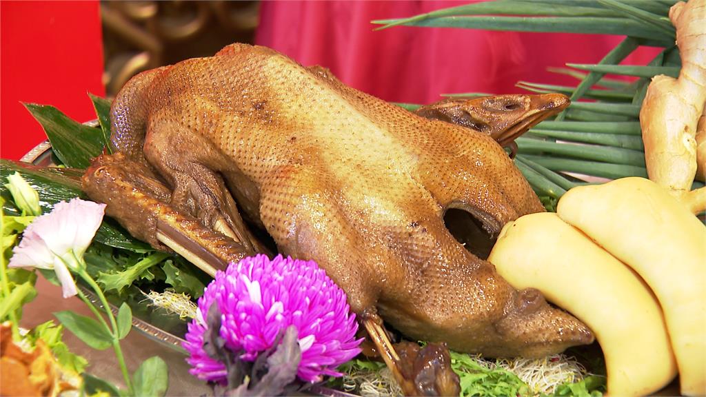 千年歷史潮州菜36道經典上菜 焗七星蝦、老滷鵝片、蝦棗必吃