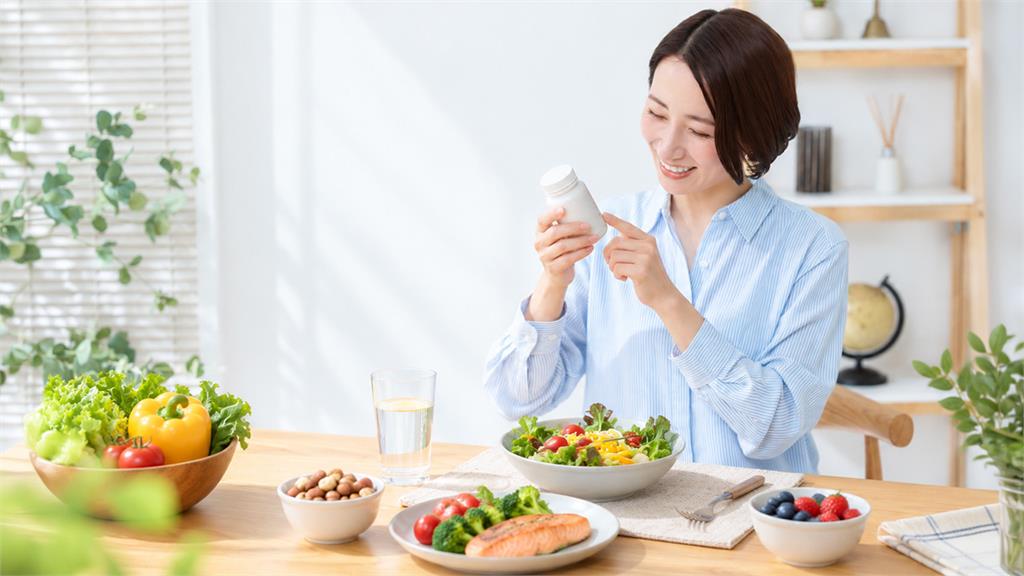 年紀大才要顧關節？專家提醒行動力保養　營養、肌力缺一不可 