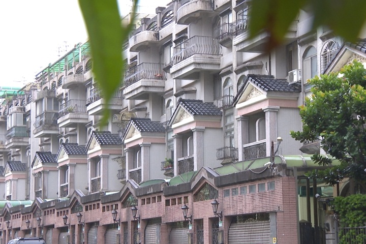 台北住20年…他轟「路上1現象」惡劣:怎麼忍受?一票人爆共鳴:沒救了