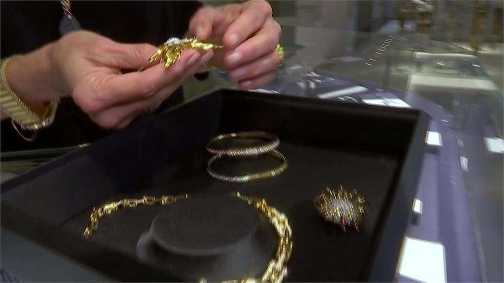 奧斯卡金像獎即將登場 知名珠寶品牌推出飾品系列