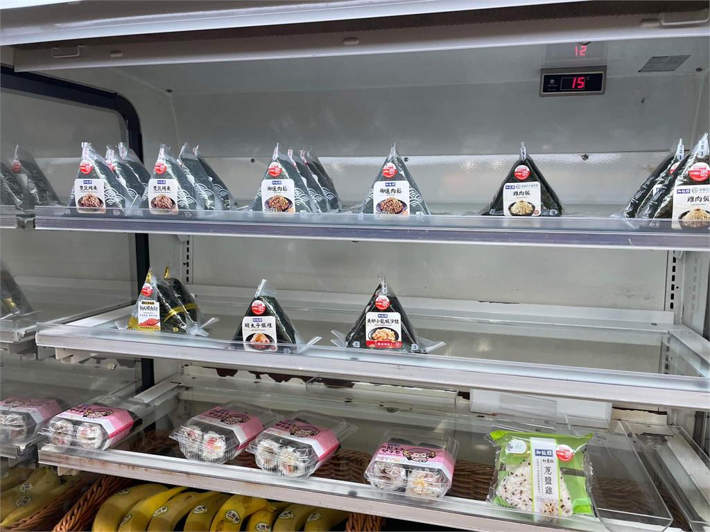 風向變了?超商店員曝「Joeman飯糰賣最好」半天完售 他想買還撲空